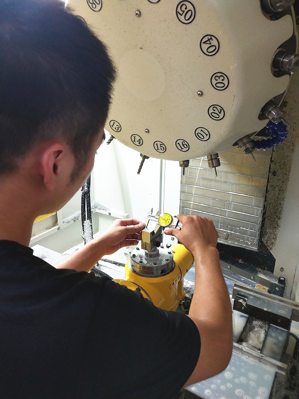 CNC加工厂家